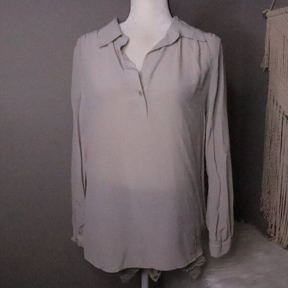 CAbi | Silk Long Sleeve Top Medium - Picture 2 of 7